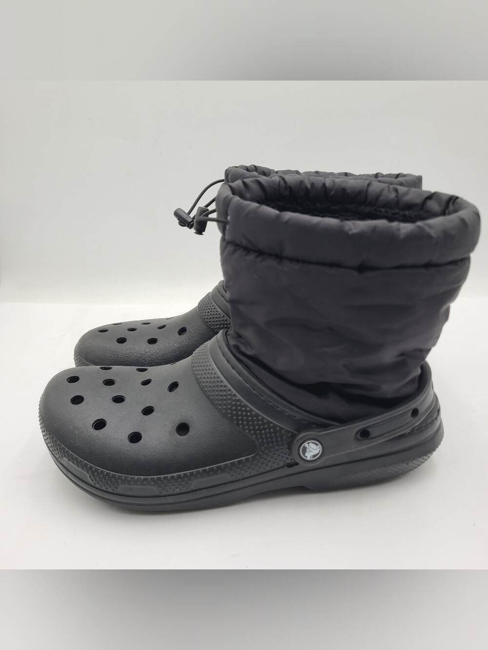 B48 Crocs Classic Neo Puff Boots Black Unisex Sz 10 M-Sz12 W  (206630)